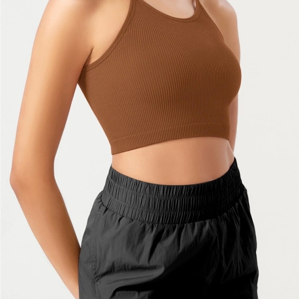 ododos Ribbed Crop Tank BNWT - Picture 3 of 8